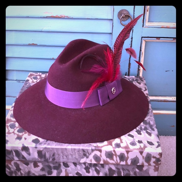 Gucci Accessories - Gucci Hat